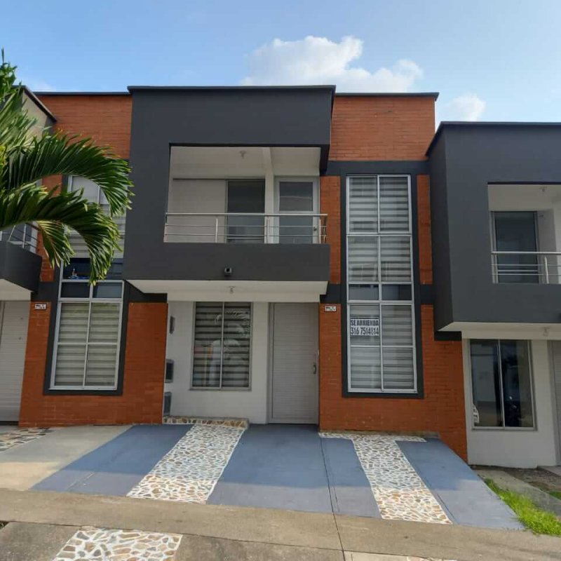 CASA MOLIVENTO DE LAS VILLAS 1 CS 7 MZ 7